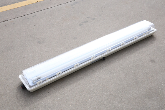 Conduit Entries G 3/4" Explosion Proof LED High Bay Lighting 2*18w for Industrial and Hazardous Environments