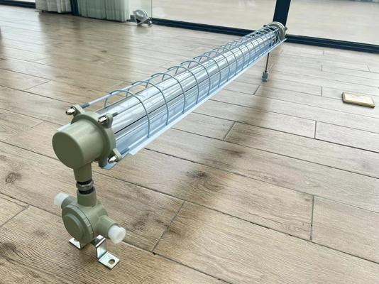 100lm/w Efficiency Explosion Proof Fluorescent Light with Die-cast Aluminum Housing Material and CE Certification