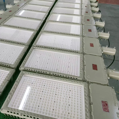 120\u00b0 Aluminum Alloy IP66 LED Tube Light With 50000 Hours Lifespan For Hazardous Areas