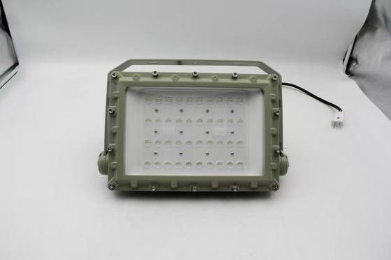 Petrochemical industries 135lumen / Watt 150w explosion proof led flood light for Zone1,2&amp;Zone21,22