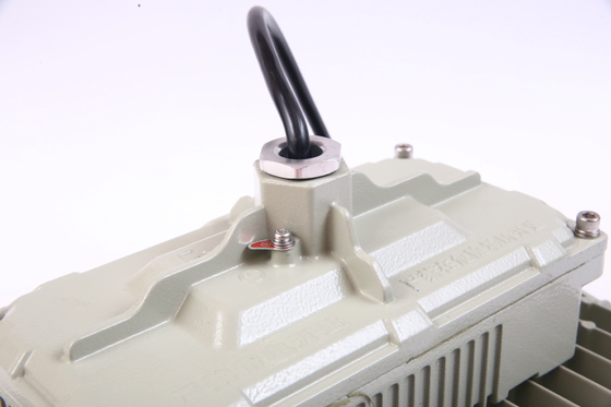 135lm/w Efficiency Explosion Proof Flood Light CRI Ra 80 AC100-277V