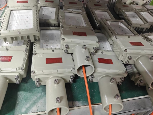 100W - 200W Ceiling Explosion Proof LED Floodlight  IECEx ATEX CNEX Certified