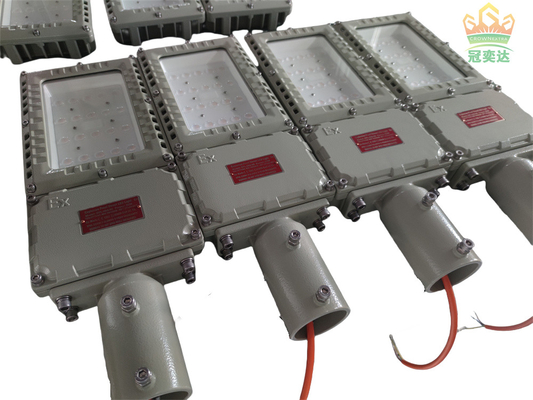 130lm/w Efficacy ATEX Flameproof LED Floodlight 5000K-5700K