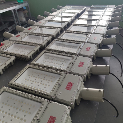250w Explosion-Proof Led Street Light fixture for refinery 100-277v 130lm/W ATEX/IECEx/RoHS approved
