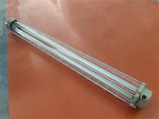 ATEX Ex proof LED Linear Light Fixture 100lm/w IP66 For Wet Environments  Corrosion Resistant