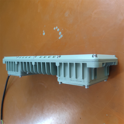 Explosion Proof LED Lamp Fixture RoHS ATEX IECEx for Harsh Environment industrial light 200Watt 295V
