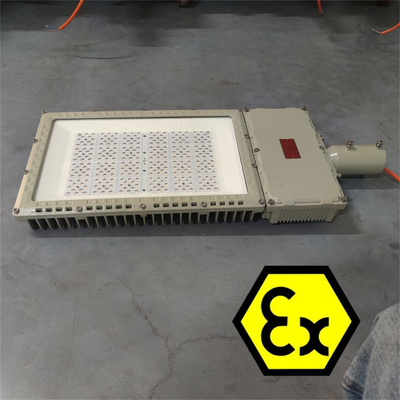 ATEX 220V 380V Explosion Proof LED Light Marine Grade Aluminum IP66 WF2 For Oil And Gas Industry