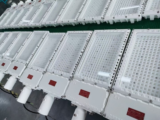 LED Flood Light For Petrochemical Mining Gas Stations Zone 1 Zone 2 Lighting Ex Db Eb IIC T6 Gb Ex Tb IIIC T80°C Db IP66