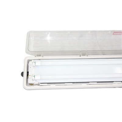 Wall Mounted Blast Proof Fluorescent Tube With 120-140° Beam Coverage Distribution