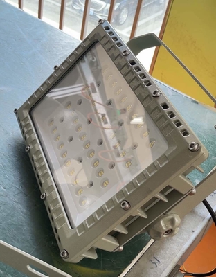 240W Outdoor Temporary Explosion Proof LED Flood Light – IP65, Aluminum Plate, ATEX & IECEx Certified for Hazardous Areas, High Efficiency Industrial Lighting