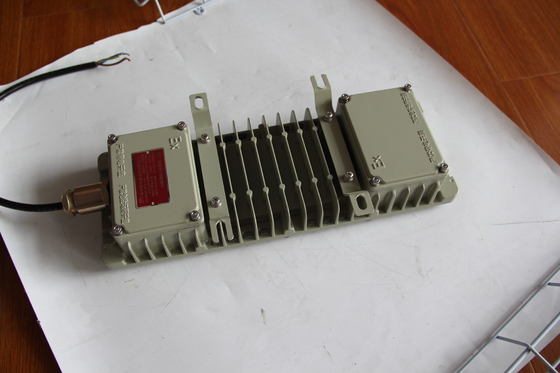 Ceiling Mounting Explosion Proof LED Flood Lights Durable and Lighting for Petroleum Industry