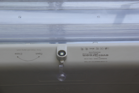 ATEX/IECEx/CNEX Approved Hazardous Area LED Fixture, IP66 Rated, 5-Year Warranty, Customizable Wattage and Size Durable BYS Series Explosion Proof Linear Light with Triple Certification