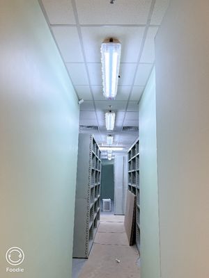 Industrial Grade Explosion Proof Fluorescent Light Built to Endure Extreme Conditions