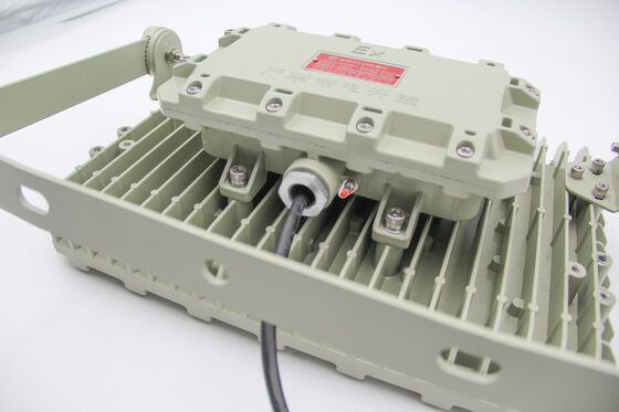 ATEX IECEx Certified 100W Explosion Proof Aluminum Alloy LED Flood Light Explosion Proof Light 5-year Warranty IP66