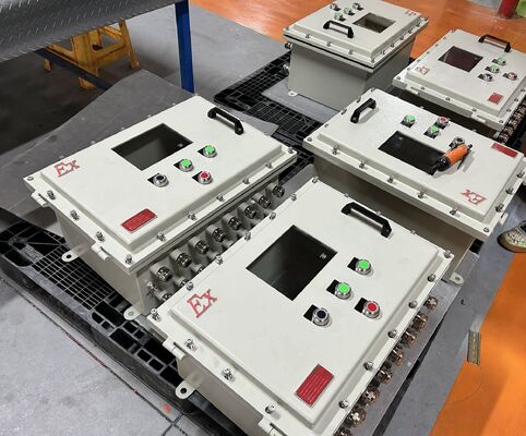 ATEX IIBT4 Distribution Flameproof Control Panels Flame Explosion Proof Control Panel Customized Aluminum Alloy