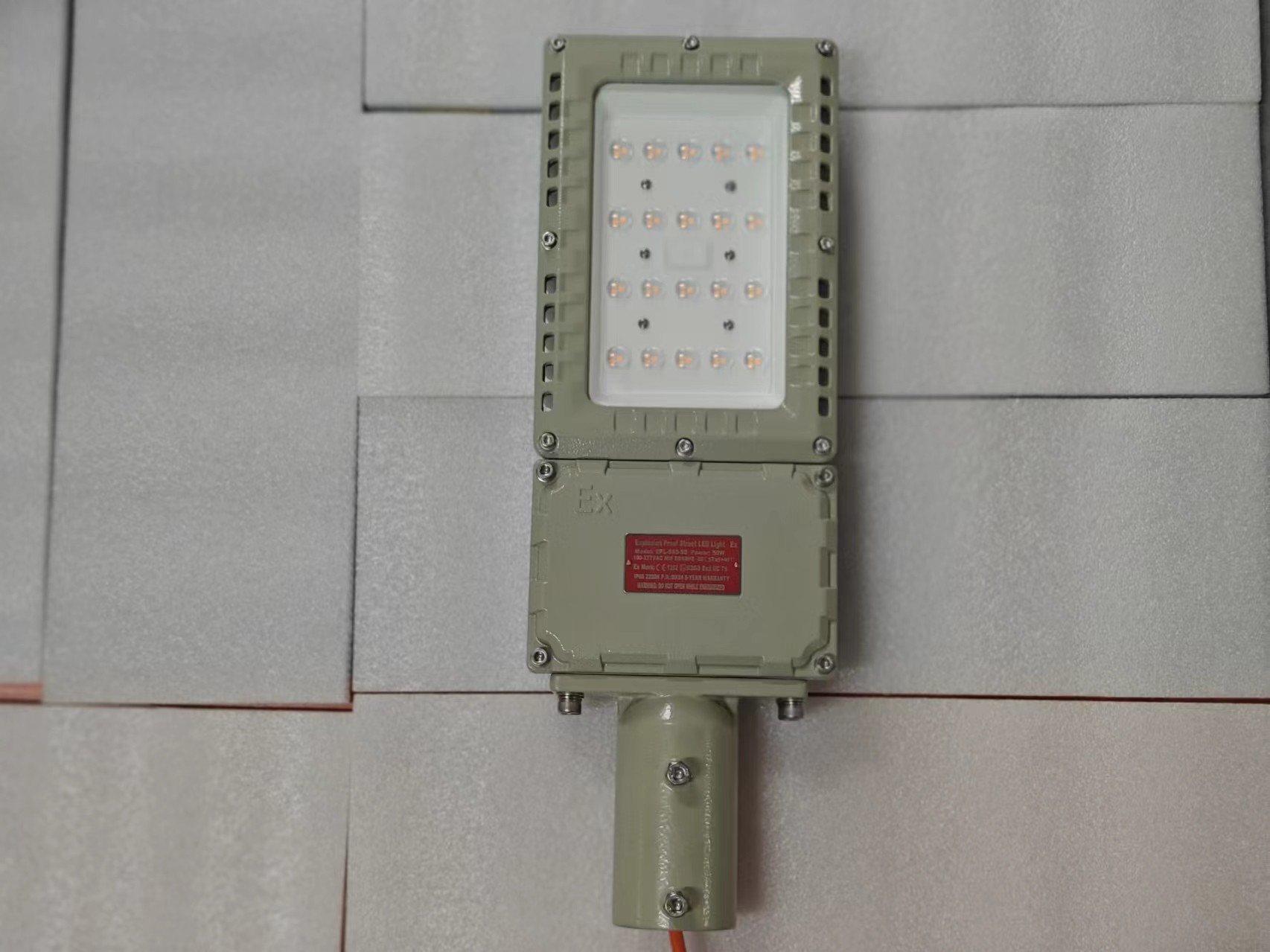 100w-200w Explosion Proof LED Lighting For Oil Gas Petrochemical Mining ...